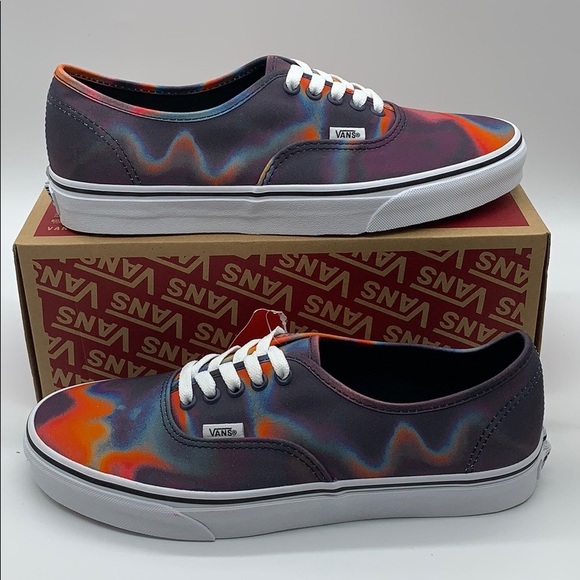 WMNS VANS AUTHENTIC DARK AURA Multi/True White - Picture 3 of 16
